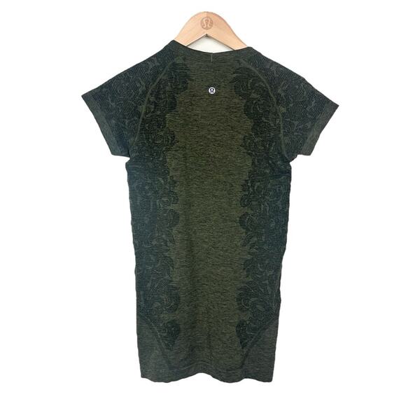 Lululemon Swiftly Tech Short Sleeve Crew Bundle Size 6 - Picture 2 of 6